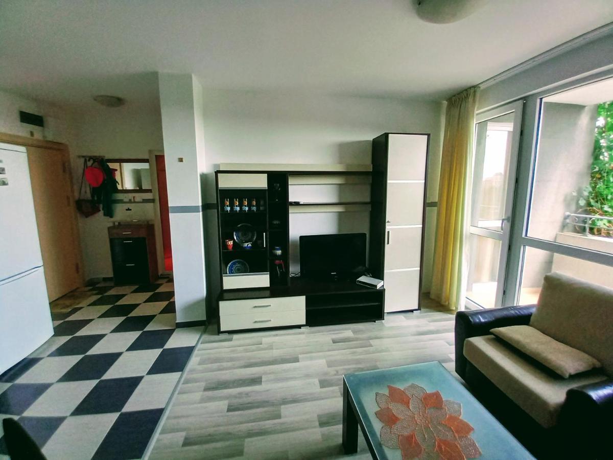 Seaview Apartment Butterfly Slantschew brjag Exterior foto